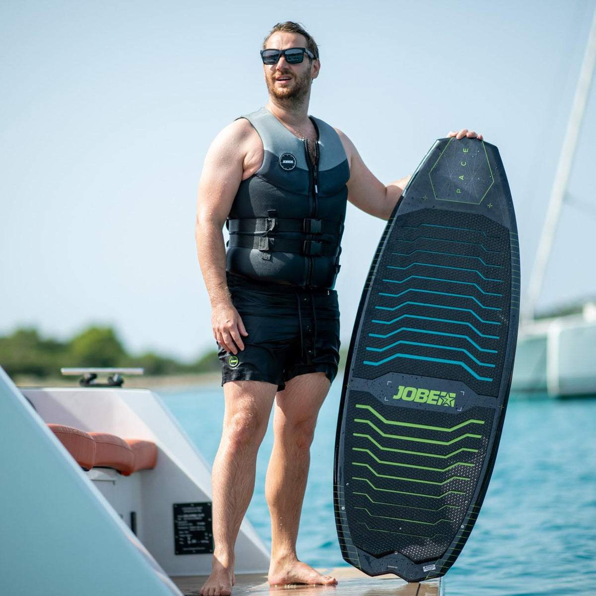 Pace Wakesurfer